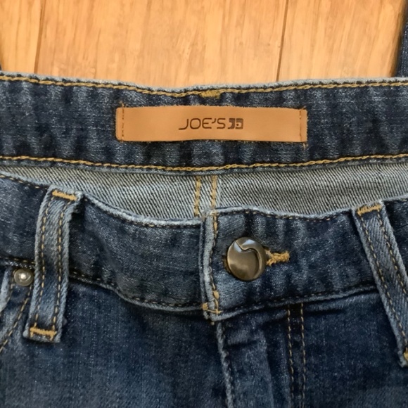 Joe’s Jeans Mid Rise Straight Crop - Picture 2 of 5